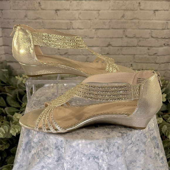 Charter Club Ginifur Gold Embellished Strappy Wedge Dress Sandals WMS 10M🌟NWOT - Picture 5 of 10